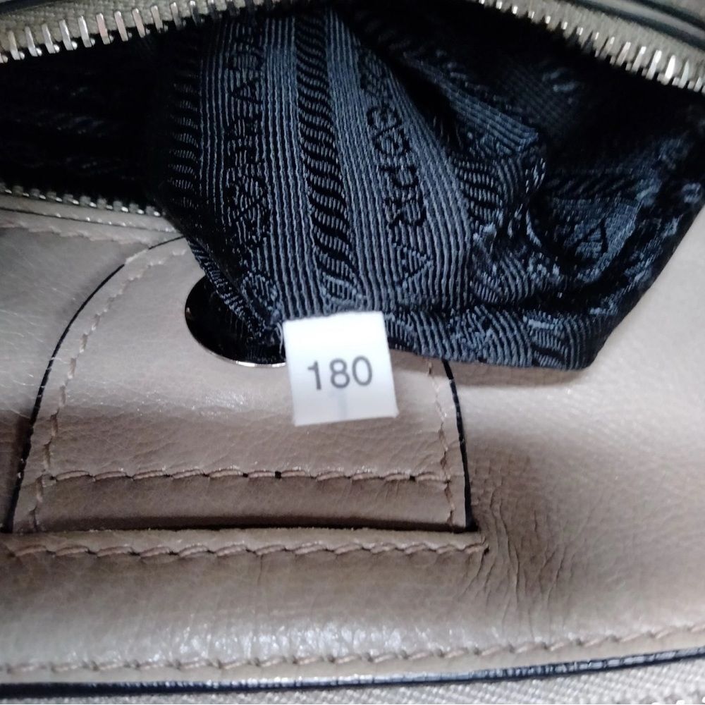 Auth PRADA Glacé Tan Calf Twin Pocket City 2way Tote Bag Satchel w/Strap - Picture 9 of 9